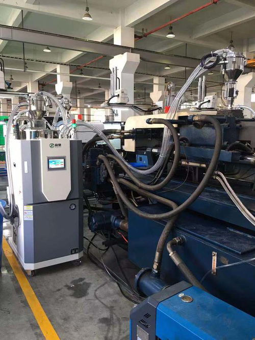 塑膠產品pet原料加工前采用三機一體除濕干燥機的優勢